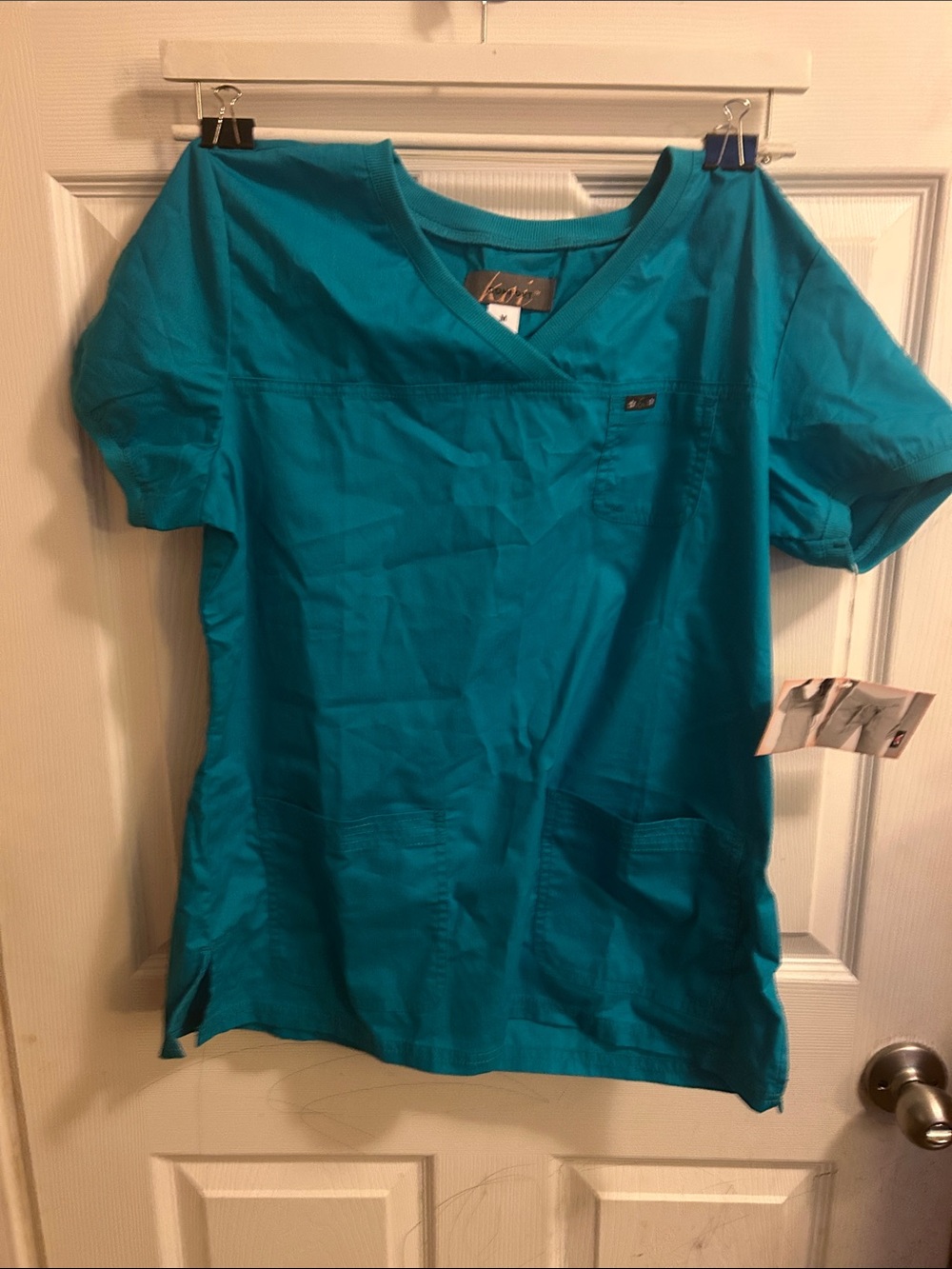 Koi Teal V-Neck Short Sleeve Scrub Top